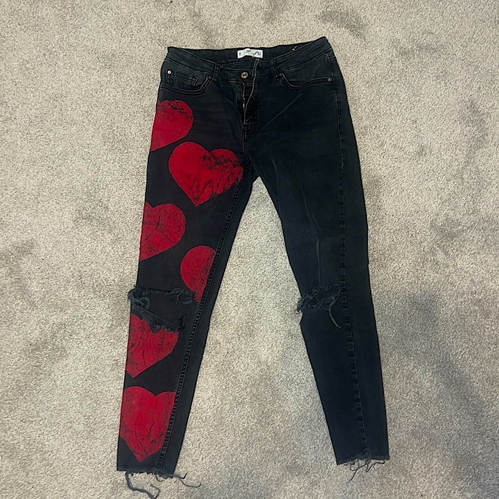 MNG Skinny Fit/Straight Leg Cropped Jeans w/ heart stamps